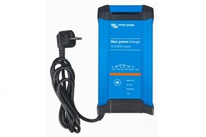 Blue Smart IP22 Charger 24/12 (1)