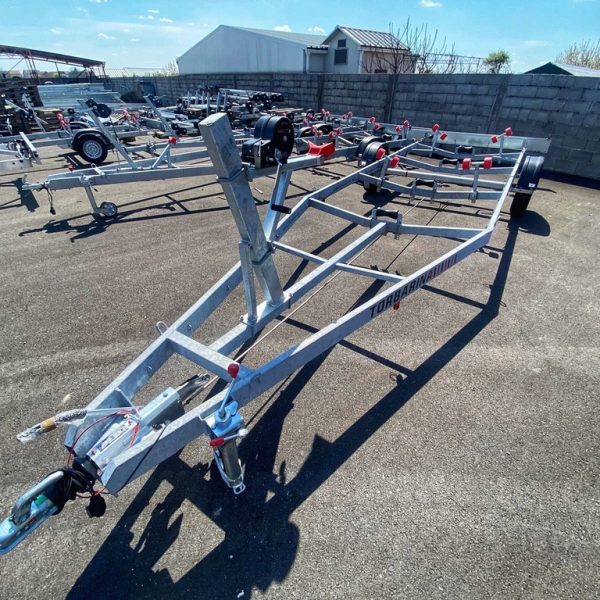 [010] Brodska prikolica Prima 1800 (1)