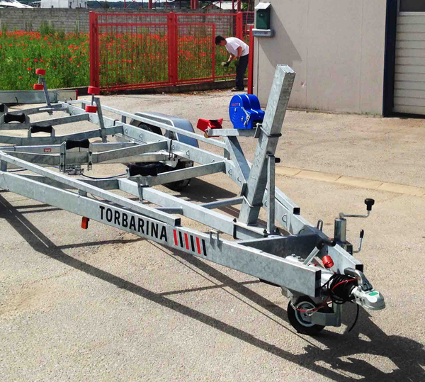 [012] Brodska prikolica Prima 2700