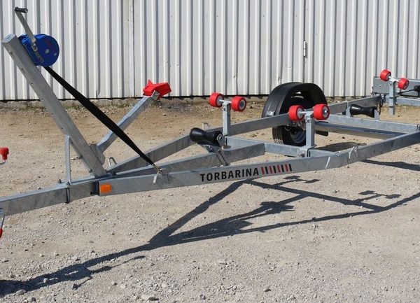 [018] Brodska prikolica Prima 750 RF Širi